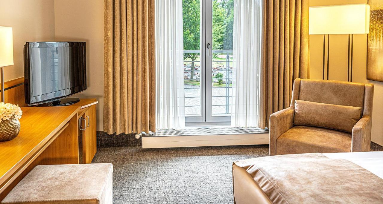 Victor'S Residenz-Hotel Teistungenburg Eksteriør bilde