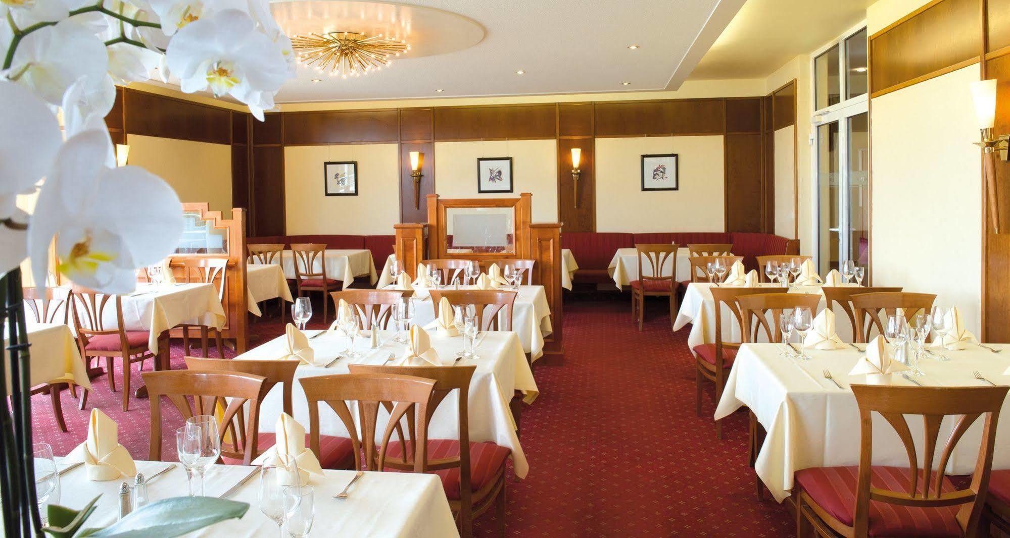 Victor'S Residenz-Hotel Teistungenburg Eksteriør bilde